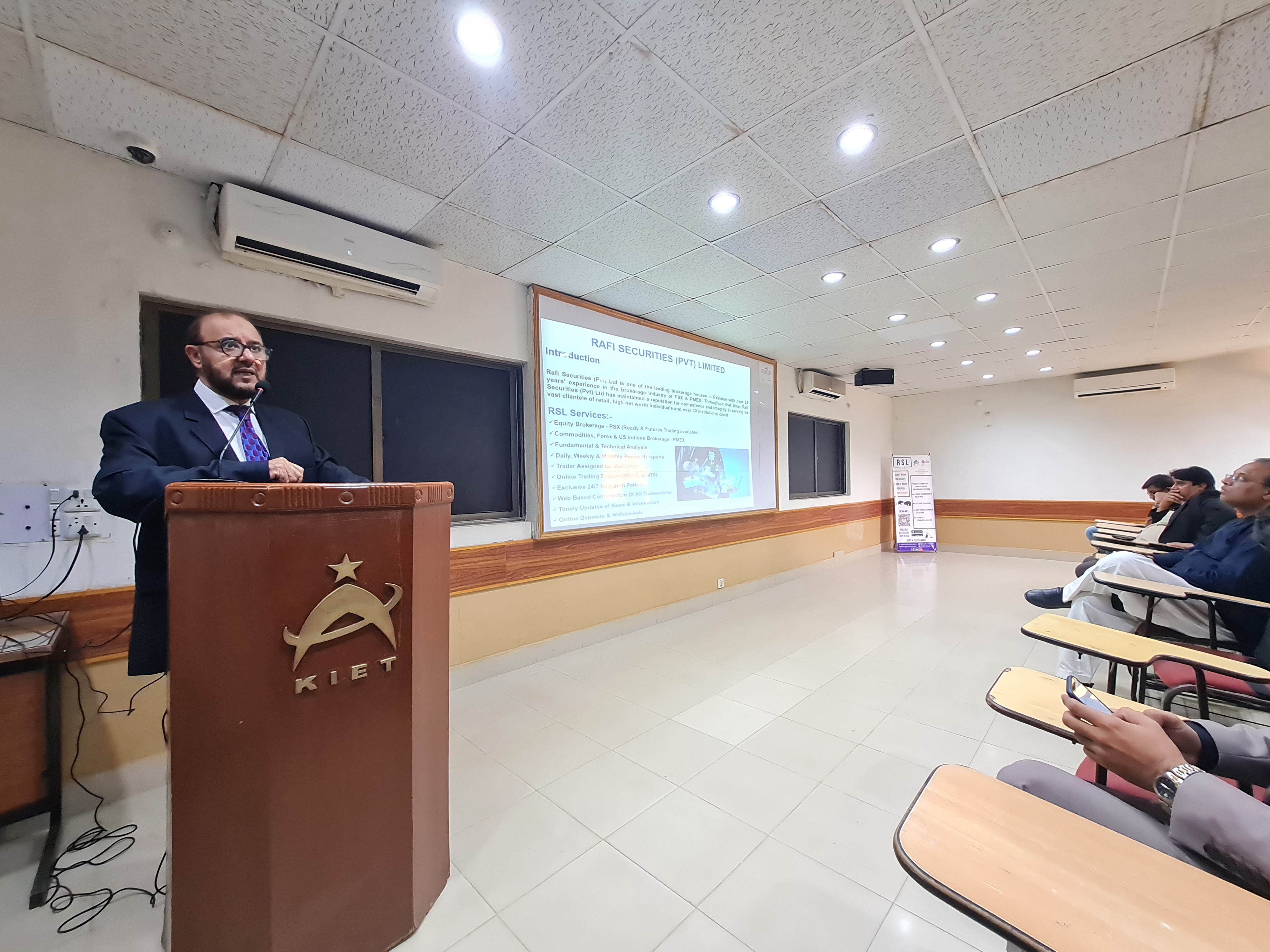 Rafi Securities held an awareness session on 21st  December,2022 in collaboration with PAF Karachi Institute of Economics and Technology (KIET) to encourage Students to improve understanding of financial literacy & money management. Students were also informed about various avenues like Pakistan Stock Exchange Limited & Pakistan Mercantile Exchange.